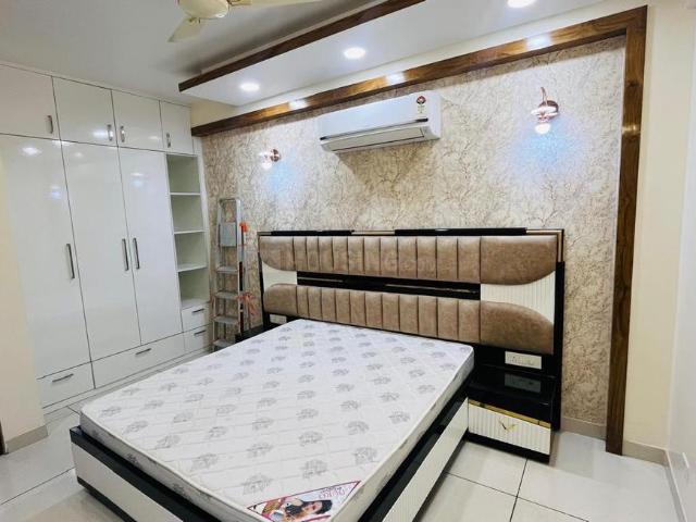 3 BHK Apartment in PR7 Airport Road for rent Zirakpur. The reference number is 20961843