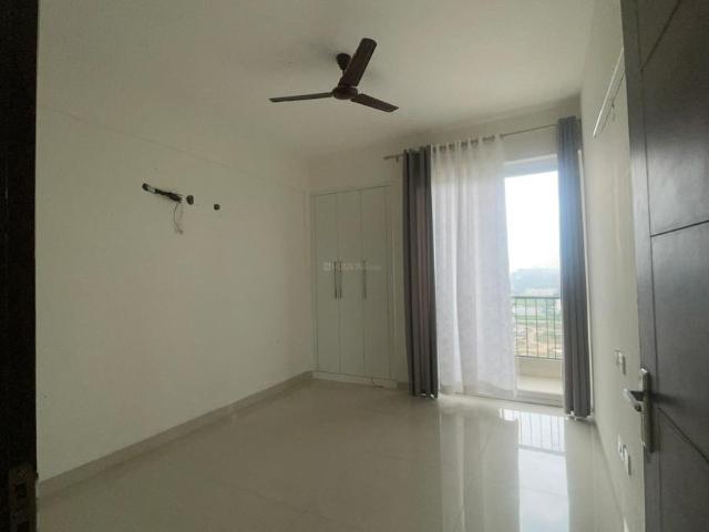 3 BHK Apartment in PR7 Airport Road for rent Zirakpur. The reference number is 21029749