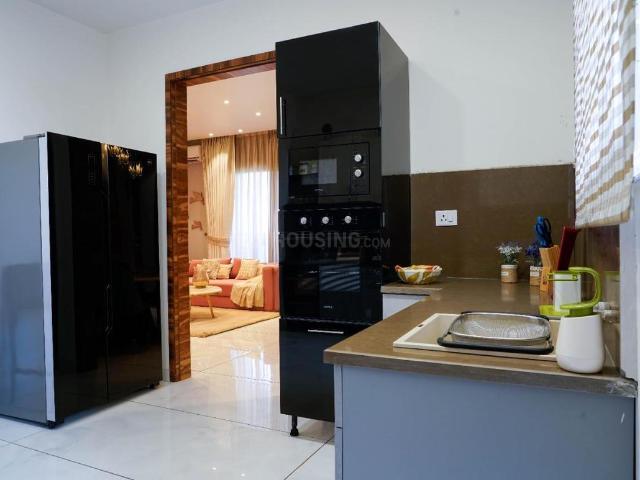 3 BHK Apartment in PR7 Airport Road for resale Zirakpur. The reference number is 20427767
