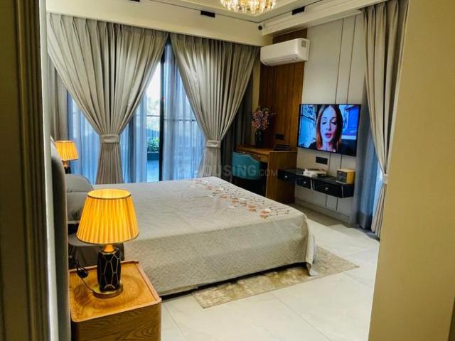 3 BHK Apartment in PR7 Airport Road for resale Zirakpur. The reference number is 20682410