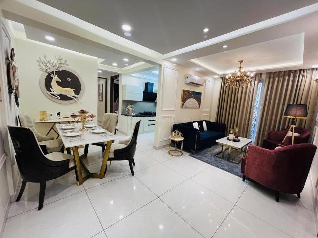 3 BHK Apartment in PR7 Airport Road for resale Zirakpur. The reference number is 20924878