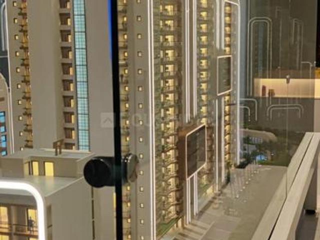 3 BHK Apartment in PR7 Airport Road for resale Zirakpur. The reference number is 21116506