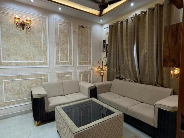 3 BHK Apartment in PR7 Airport Road for resale Zirakpur. The reference number is 21197072