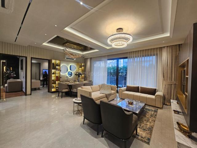 3 BHK Apartment in PR7 Airport Road for resale Zirakpur. The reference number is 21232918