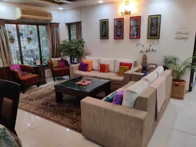 3 BHK Apartment in Prabhadevi for resale Mumbai. The reference number is 20969969