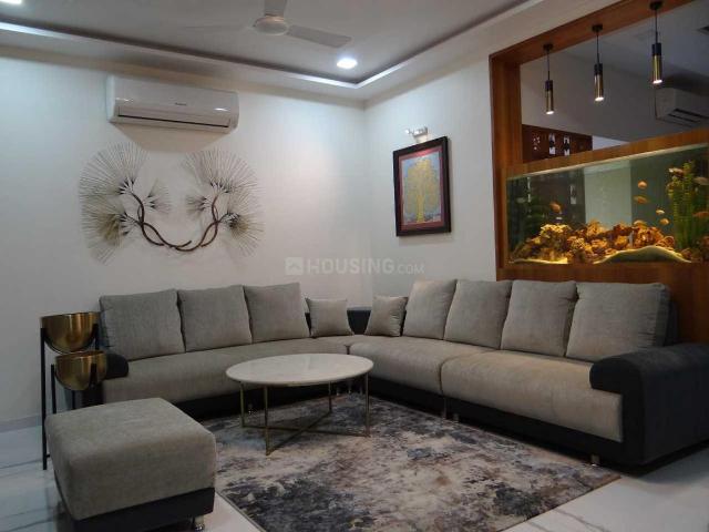 3 BHK Apartment in Prahlad Nagar for rent Ahmedabad. The reference number is 11421948