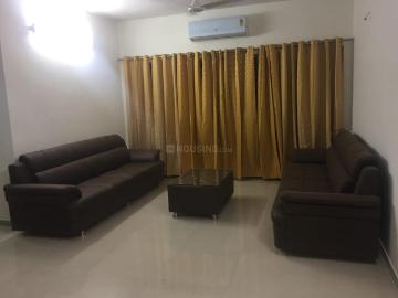 3 BHK Apartment in Prahlad Nagar for rent Ahmedabad. The reference number is 19922035