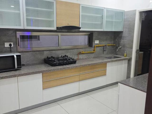 3 BHK Apartment in Prahlad Nagar for rent Ahmedabad. The reference number is 20442338