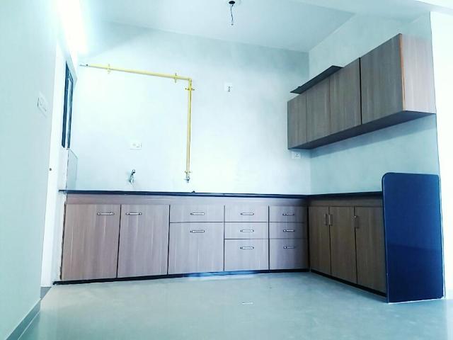 3 BHK Apartment in Prahlad Nagar for rent Ahmedabad. The reference number is 20147126