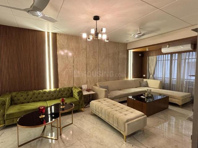 3 BHK Apartment in Prahlad Nagar for rent Ahmedabad. The reference number is 20244163