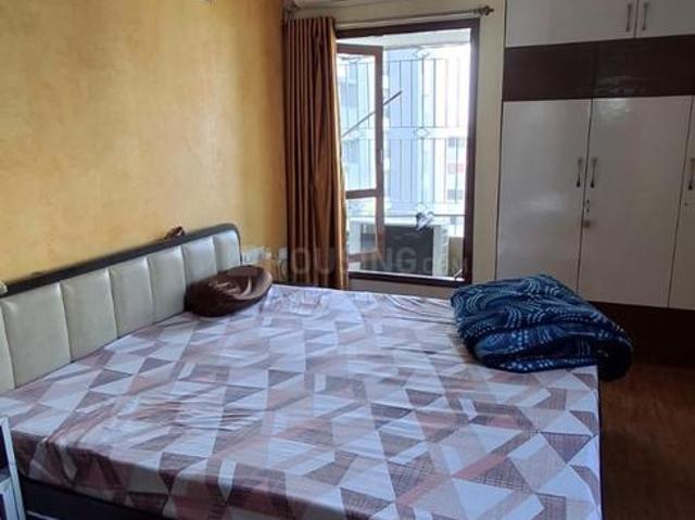 3 BHK Apartment in Prahlad Nagar for rent Ahmedabad. The reference number is 21100780