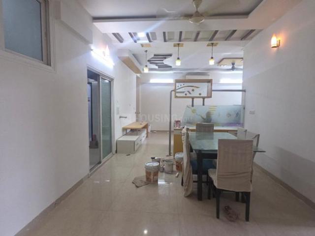 3 BHK Apartment in Prahlad Nagar for rent Ahmedabad. The reference number is 21323583