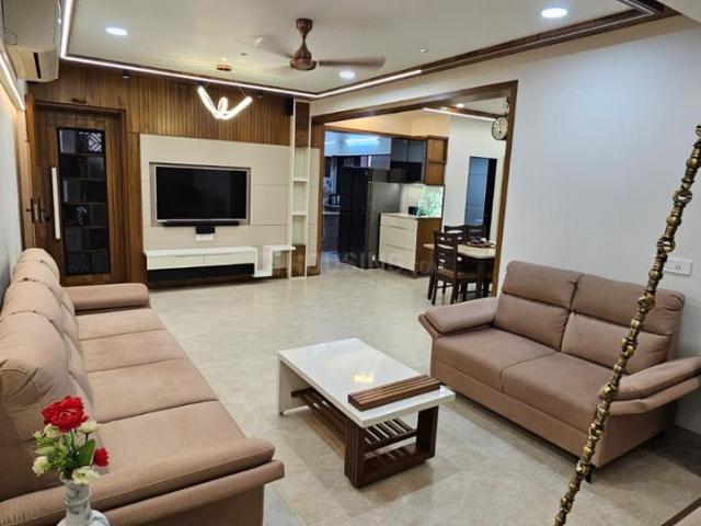 3 BHK Apartment in Prahlad Nagar for resale Ahmedabad. The reference number is 19610608