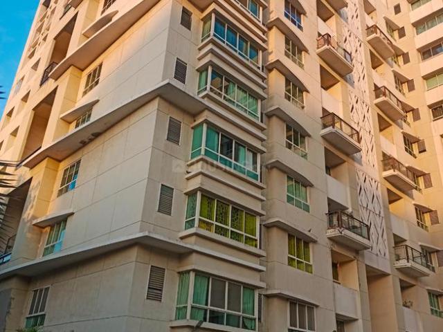 3 BHK Apartment in Prahlad Nagar for resale Ahmedabad. The reference number is 20352389
