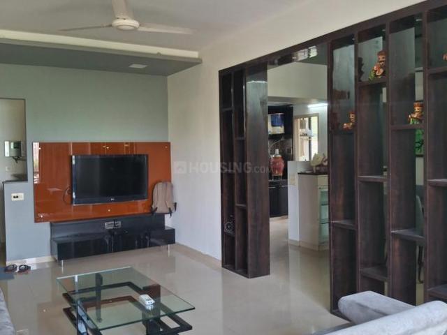 3 BHK Apartment in Prahlad Nagar for resale Ahmedabad. The reference number is 21091165