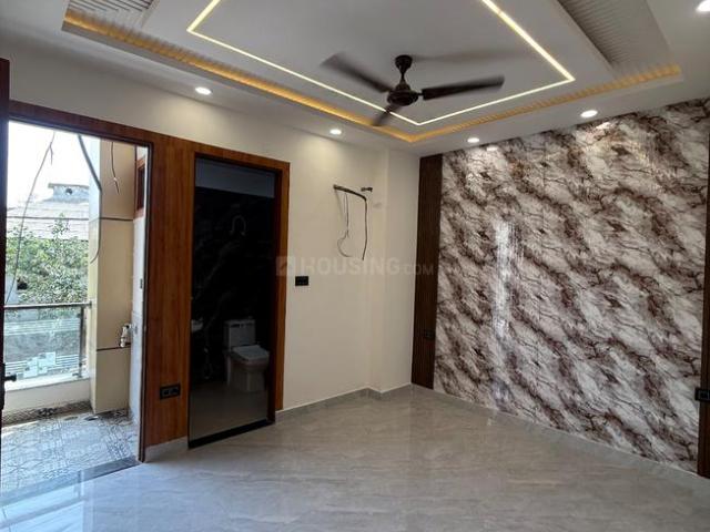 3 BHK Apartment in Pratap Vihar for resale Ghaziabad. The reference number is 20772560