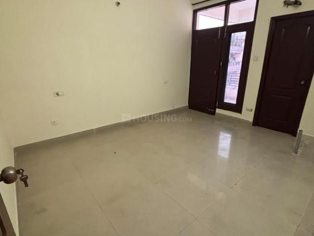 3 BHK Apartment in Preet Colony for rent Zirakpur. The reference number is 21065973
