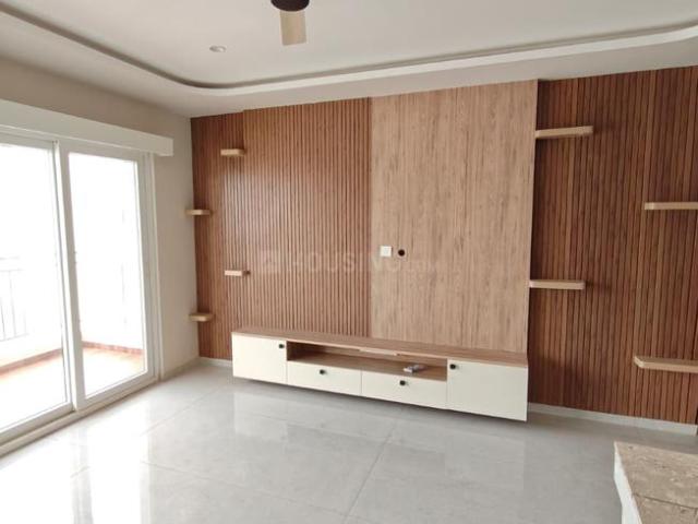 3 BHK Apartment in Puppalaguda for rent Hyderabad. The reference number is 21088617