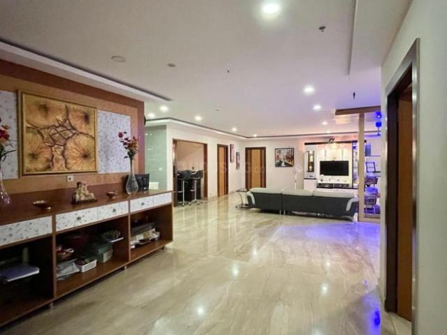 3 BHK Apartment in Puppalaguda for resale Hyderabad. The reference number is 20010725