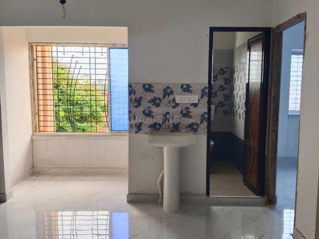 3 BHK Apartment in Purba Putiary for resale Kolkata. The reference number is 20960116
