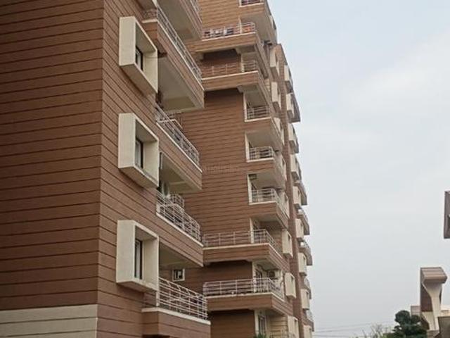 3 BHK Apartment in Purena for resale Raipur. The reference number is 9195906