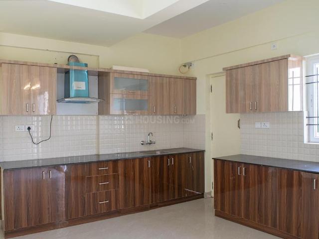 3 BHK Apartment in R.K. Hegde Nagar for rent Bengaluru. The reference number is 21052568
