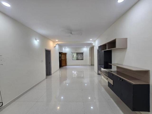 3 BHK Apartment in RMV Extension Stage 2 for rent Bengaluru. The reference number is 21096208