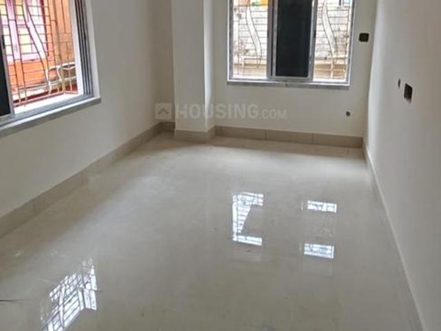 3 BHK Apartment in Rahara for resale Kolkata. The reference number is 21184997