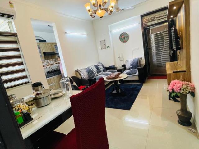 3 BHK Apartment in Raj Nagar Extension for rent Ghaziabad. The reference number is 21186583