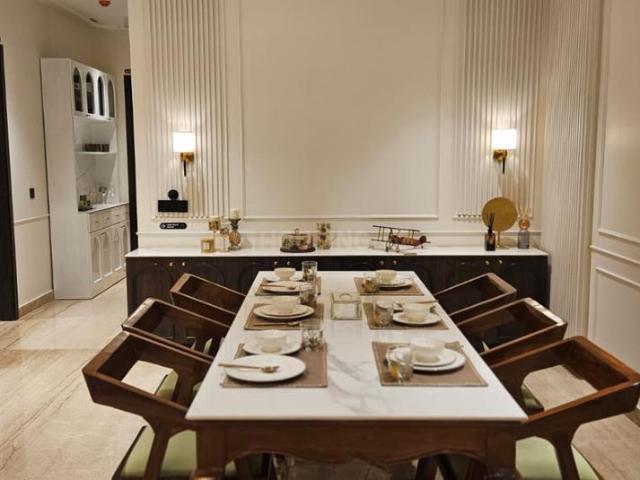 3 BHK Apartment in Raj Nagar Extension for resale Ghaziabad. The reference number is 20637572