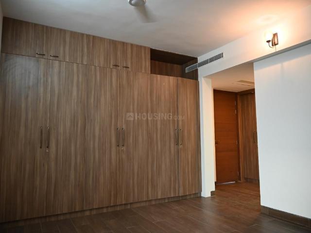 3 BHK Apartment in Raja Annamalai Puram for rent Chennai. The reference number is 21380452