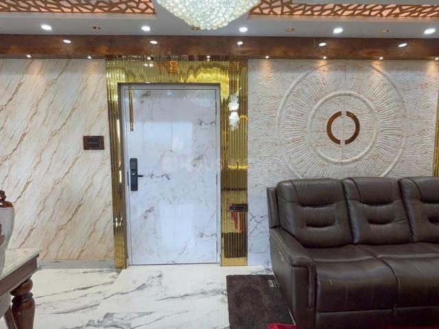3 BHK Apartment in Raja Bazar for rent Kolkata. The reference number is 20956365