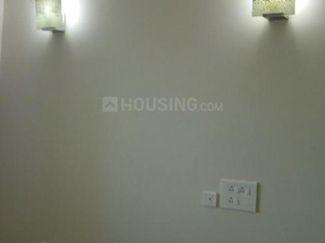 3 BHK Apartment in Rajajinagar for rent Bengaluru. The reference number is 19501595