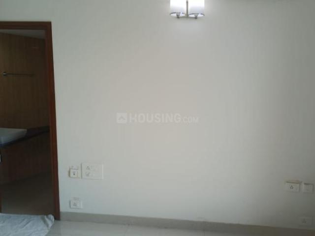 3 BHK Apartment in Rajajinagar for rent Bengaluru. The reference number is 21357260