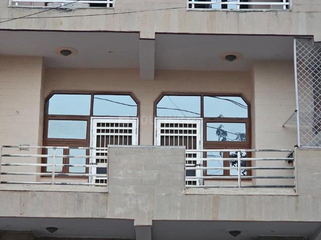 3 BHK Apartment in Rajendra Nagar for resale Ghaziabad. The reference number is 19551861
