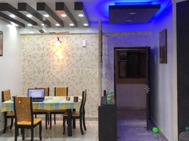 3 BHK Apartment in Rajendra Nagar for resale Ghaziabad. The reference number is 20301103