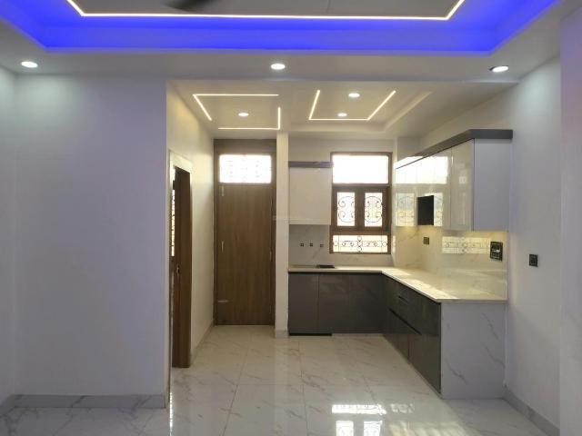 3 BHK Apartment in Rajendra Nagar for resale Ghaziabad. The reference number is 21022998