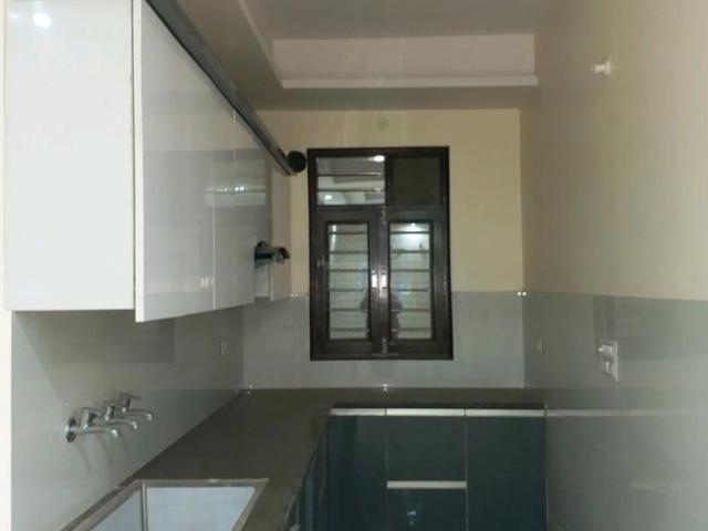 3 BHK Apartment in Rajendra Nagar for resale Ghaziabad. The reference number is 8002854