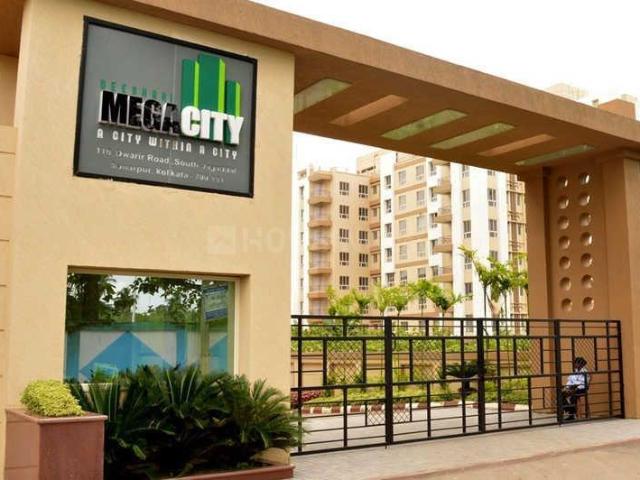 3 BHK Apartment in Rajpur for rent Kolkata. The reference number is 21133326