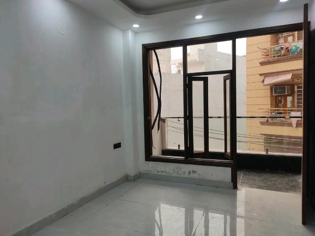 3 BHK Apartment in Rajpur Khurd Extension for resale New Delhi. The reference number is 13101326