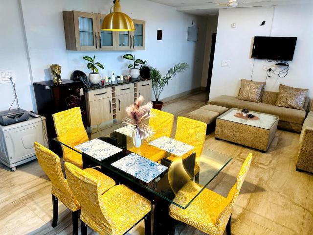 3 BHK Apartment in Rajpur Road for resale Dehradun. The reference number is 18266572