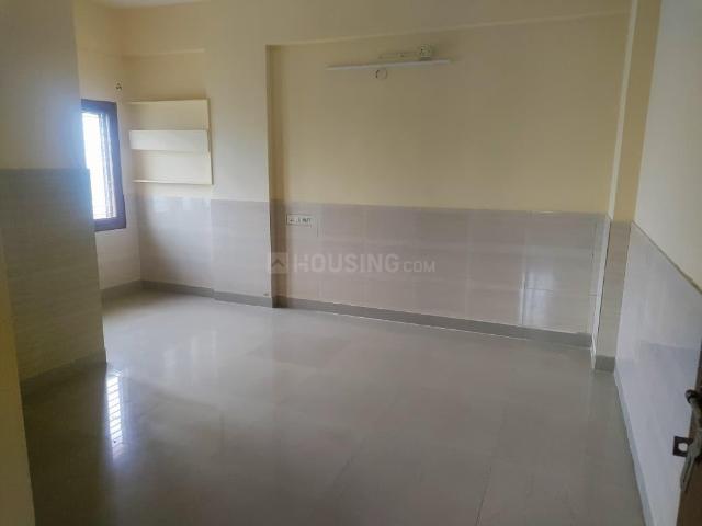 3 BHK Apartment in Ramanayapeta for rent Kakinada. The reference number is 20526491