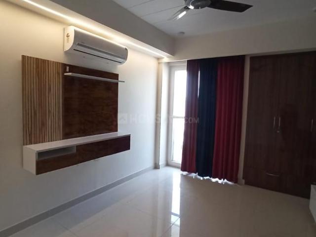 3 BHK Apartment in Ramgarh Bhudda for resale Zirakpur. The reference number is 18298406