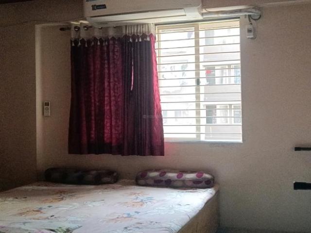 3 BHK Apartment in Ramdev Nagar for rent Ahmedabad. The reference number is 21089239