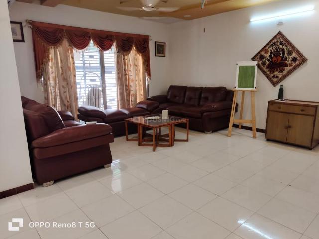 3 BHK Apartment in Ramdev Nagar for rent Ahmedabad. The reference number is 21193371