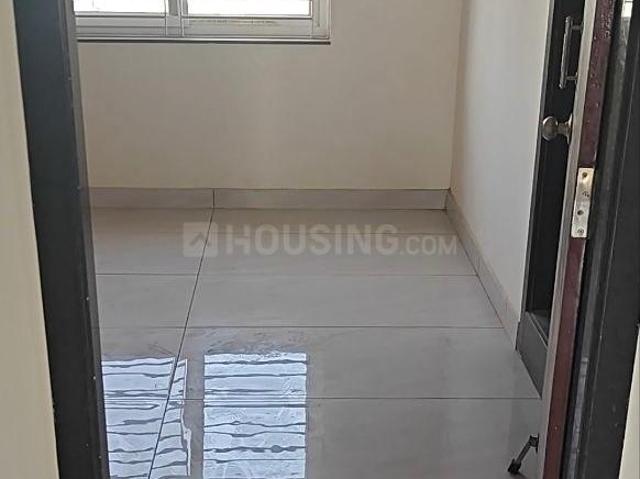 3 BHK Apartment in Ranga Rao Nagar for rent Kakinada. The reference number is 21144453