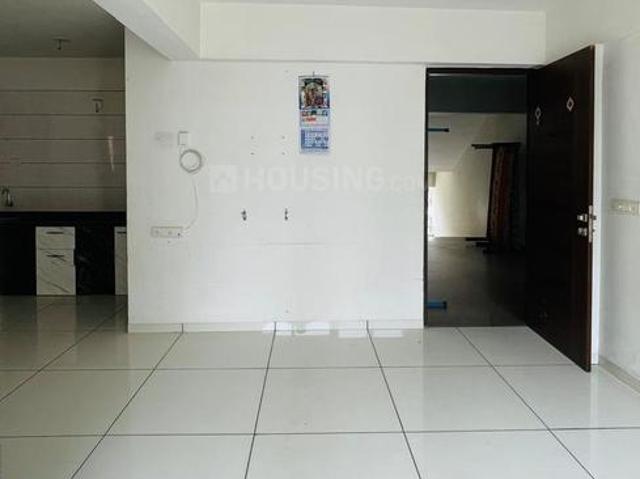 3 BHK Apartment in Ranip for resale Ahmedabad. The reference number is 21036909