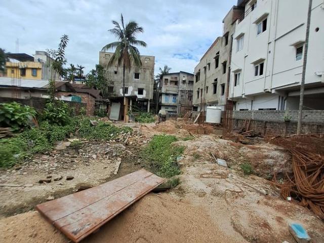 3 BHK Apartment in Rehabari for resale Guwahati. The reference number is 18114705