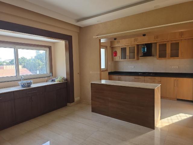 3 BHK Apartment in Richards Town for rent Bengaluru. The reference number is 19084623