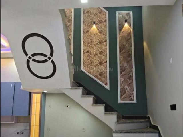 3 BHK Apartment in Rukmani Vihar for resale Vrindavan. The reference number is 20062740